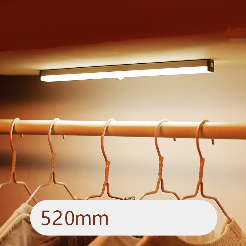 LED-es érzékelős fénysáv